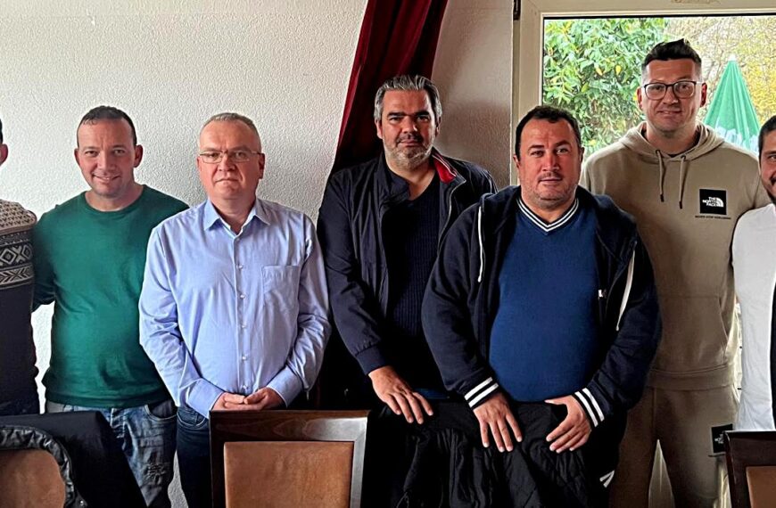 Stuttgart Batı Trakya Türkleri Aile Birliği yeni yönetimini seçti