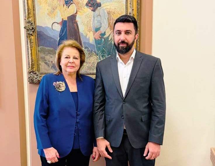 Milletvekili Ferhat: “Ülkeyi, ilerici ve demokratik bir geleceğe taşımaya geliyoruz”!