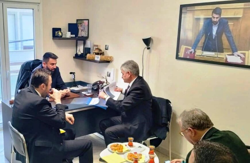 Tekirdağ ve Keşan Ticaret Odası yöneticilerinden Milletvekili Ferhat’a ziyaret