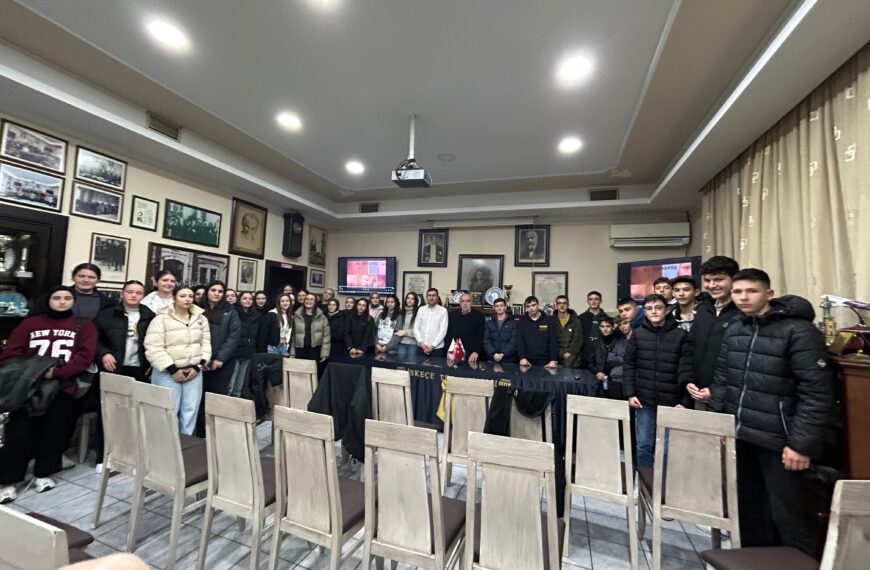 İTB Gençlik Buluşmalarında 29 Ocak Sinevizyon Gösterimi