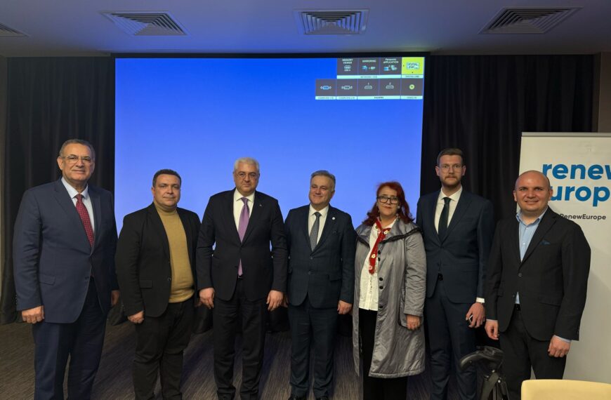 BTTÖB ve GTGB Bulgaristan’daki Türkçe Çalıştayı’na katıldı