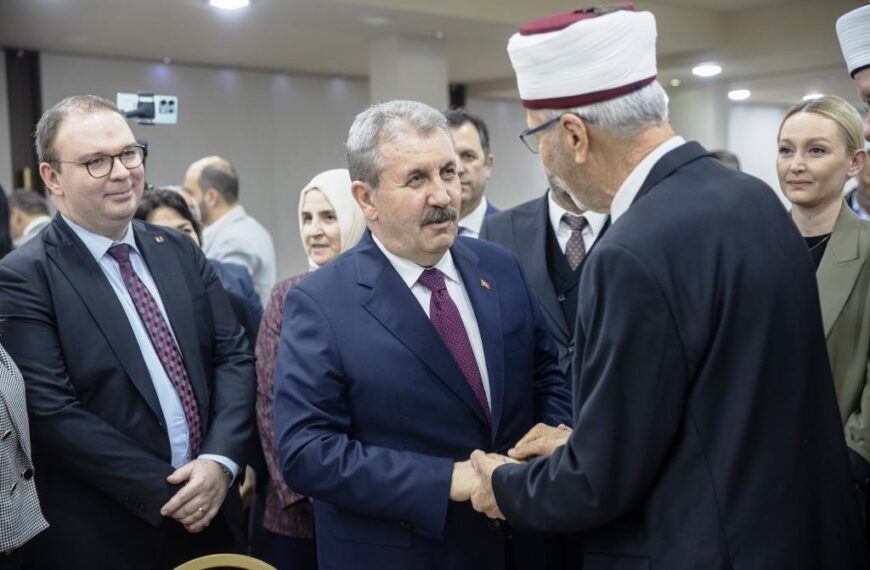 Batı Trakya Türkleri Danışma Kurulu’nun iftarında buluştu