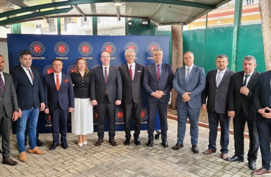 Batı Trakya’da bayram coşkusu…