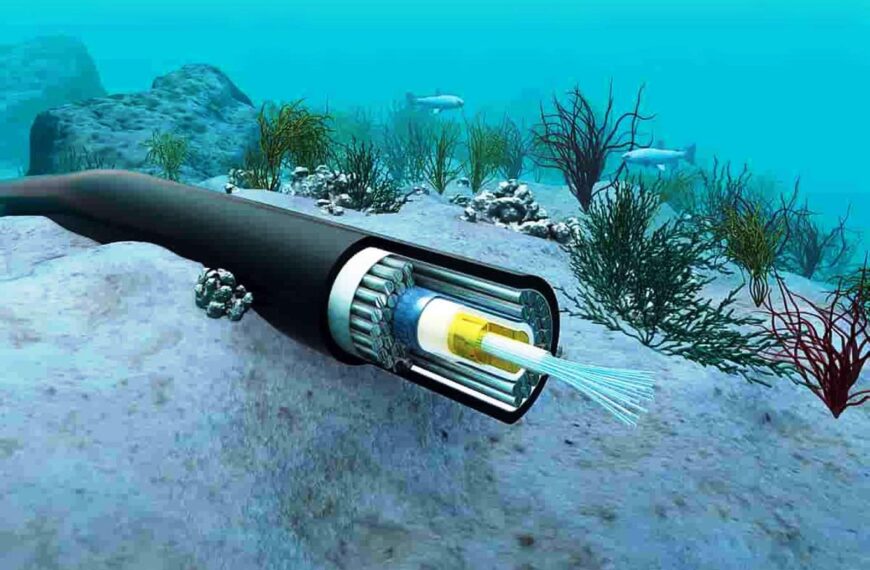 Girit – Kıbrıs arasındaki elektrik hattı projesinin ödemeleri durduruldu!