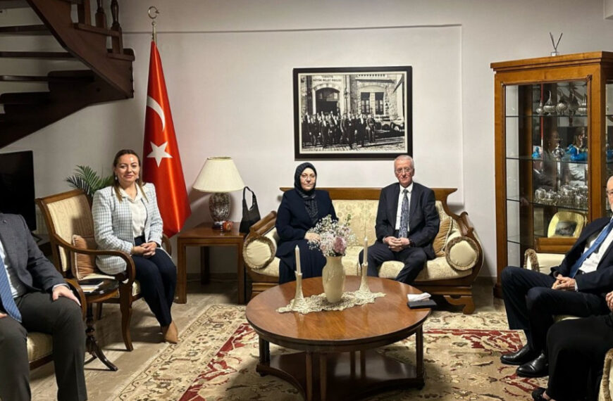 Başkonsolos Ünal’dan Seçilmiş Müftülere iftar…