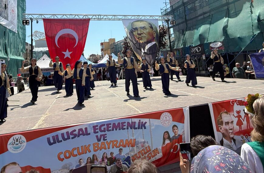 İTB Halk Oyunları Ekibi, Edirne’deki 23 Nisan etkinliğine katıldı
