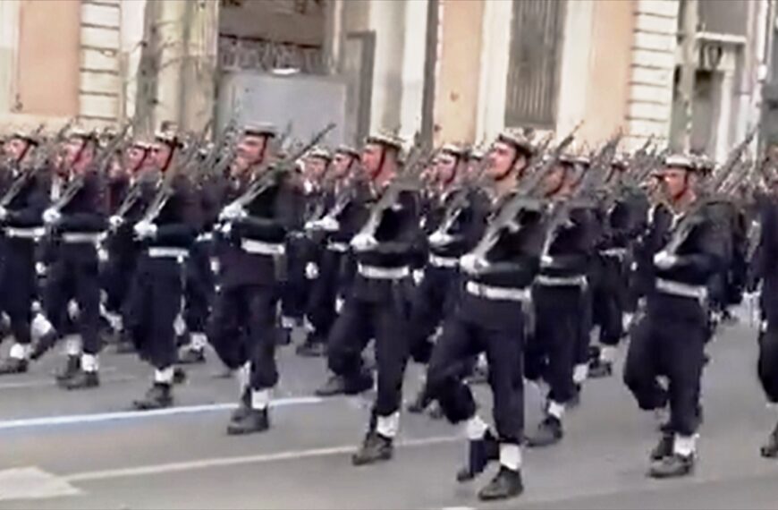 Resmigeçit töreninde Türkiye karşıtı slogan atanlar ceza alacak!
