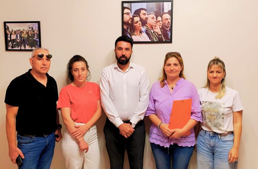 Vergi Dairesi Çalışanları Derneği Temsilcileri’nden Milletvekili Ferhat’a ziyaret