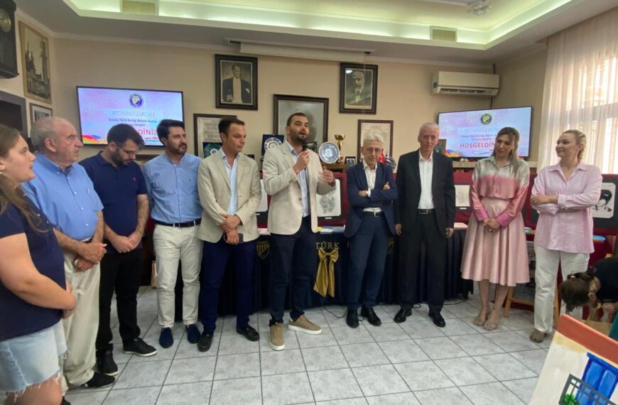 İskeçe Türk Birliği Resim Kursu’nun eserleri sergilendi