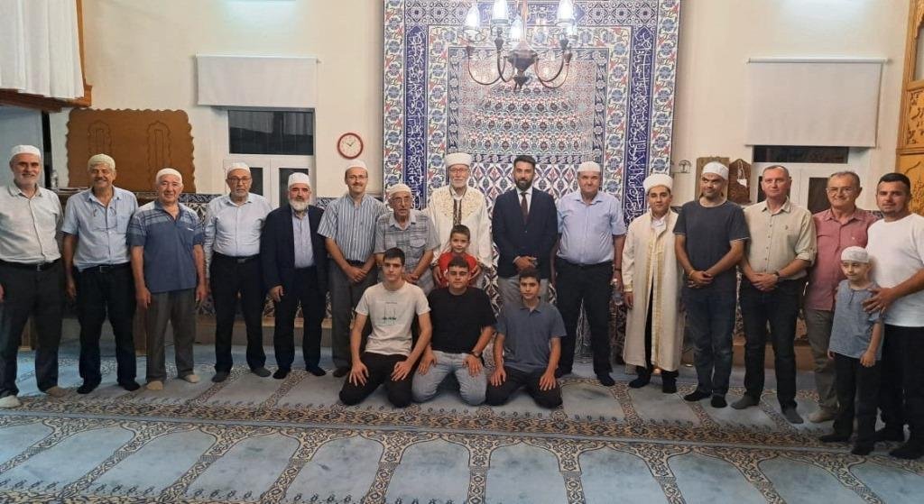 Gümülcine S. Müftülüğü Mevlid Kandili’ni Şehreküstü Camisi’nde Kutladı