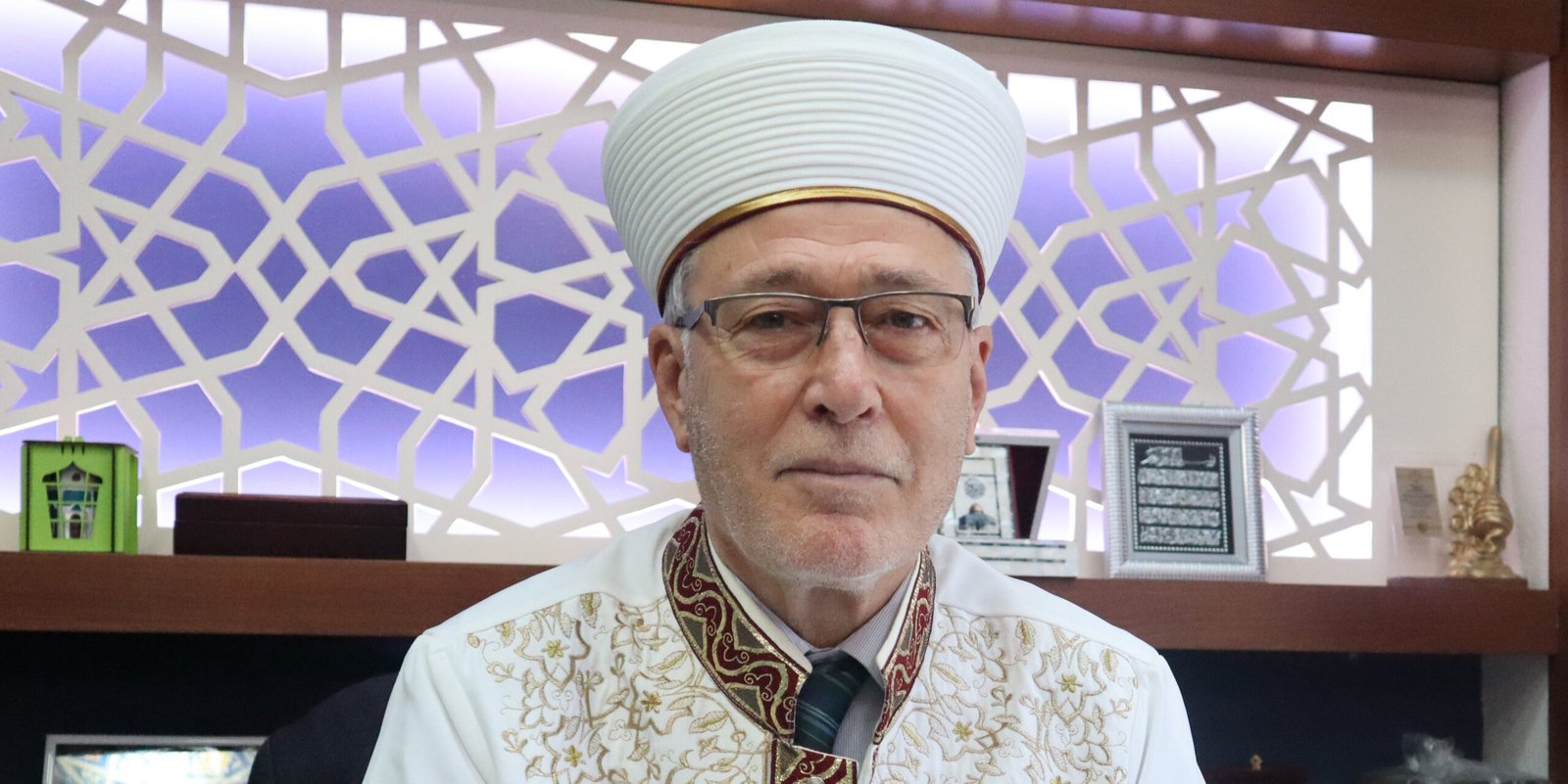 Gümülcine S. Müftüsü Şerif’ten Mevlit Kandili mesajı