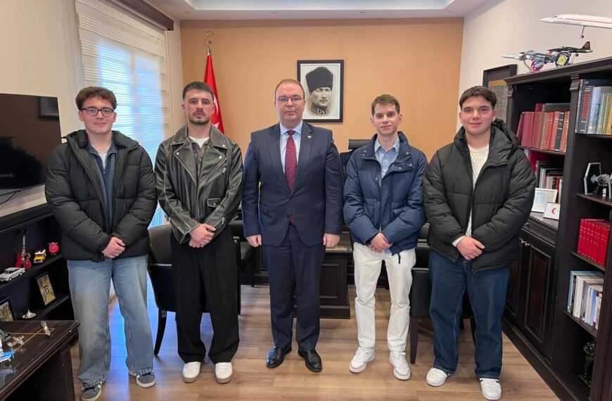 Başkonsolos Aykut Ünal’dan Ketenlik Gençlerine Destek Mesajı