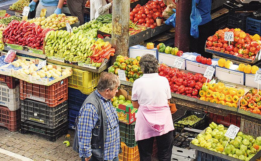 Semt Pazarlarında Grev Başladı!