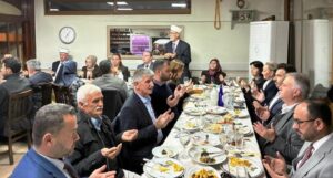 Danışma Kurulu Ramazan’ın son iftarında basınla buluştu